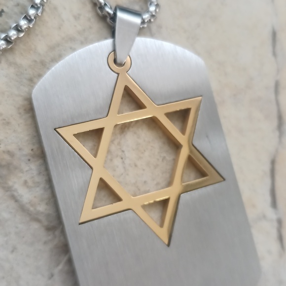 Stainless steel gold star tag necklace - Picture 3 of 6